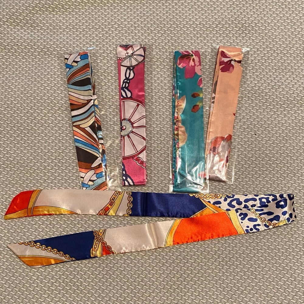 5 Multi-use Twilly Scarves